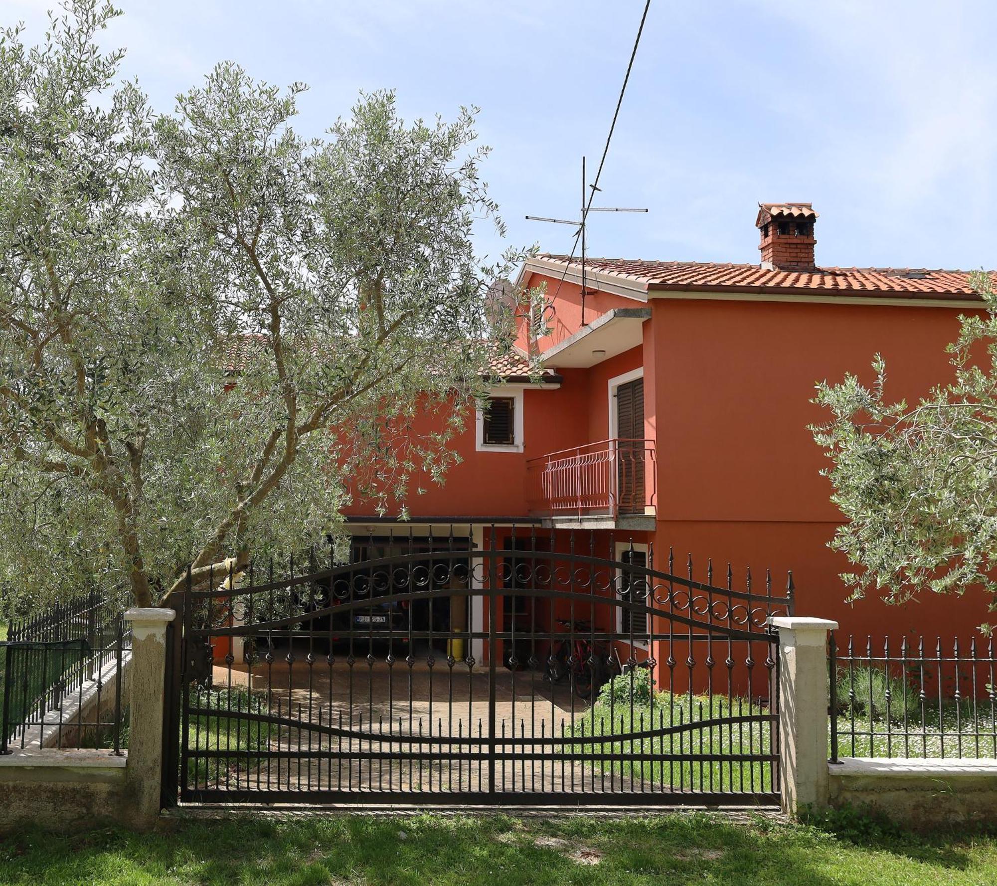 Apartment Zita With 1 Bedroom In Relaxing Surroundings Near Umag Умаг Екстер'єр фото
